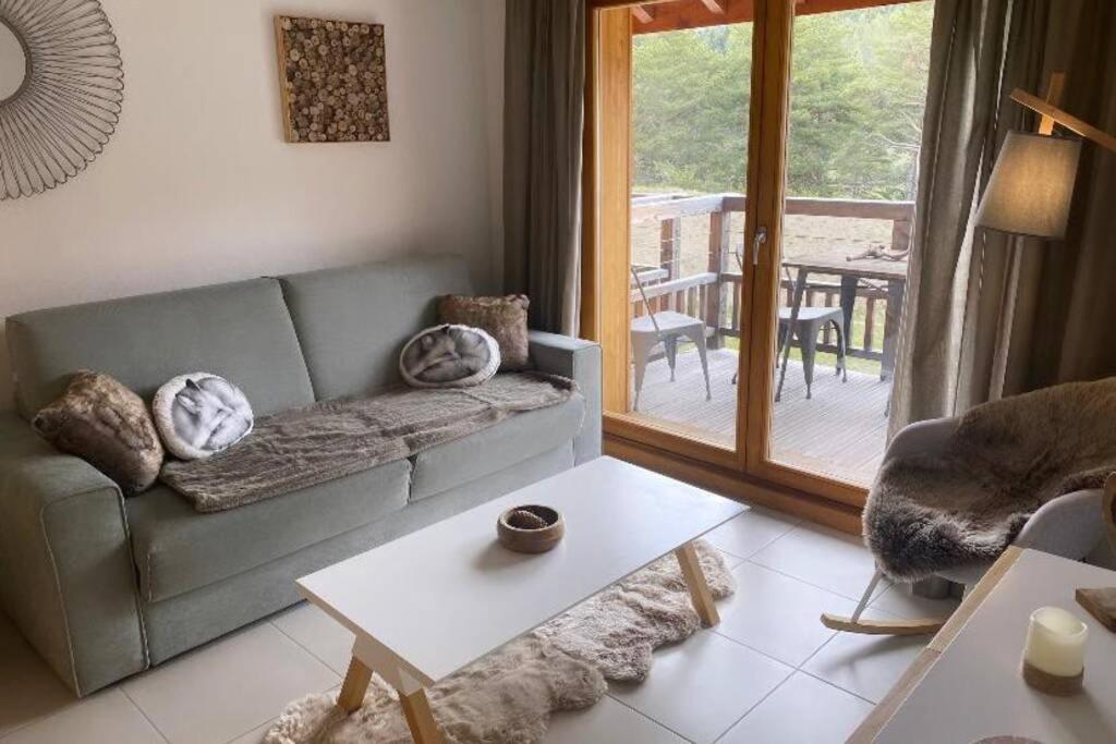 Appartement De Charme Dans Residence Avec Piscine La Joue Du Loup Saint-Étienne-en-Dévoluy المظهر الخارجي الصورة